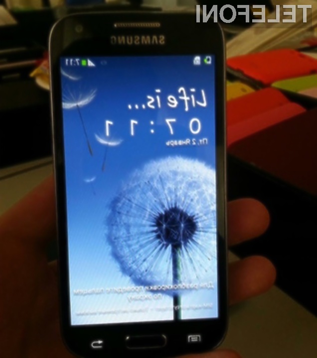 Mobilnik Samsung Galaxy S4 Mini bo naprodaj konec junija oziroma najkasneje v prvi polovici julija.