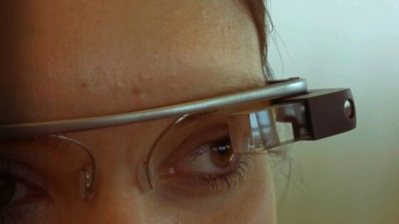 Visokotehnološka očala Google Glass postajajo iz dneva v dan bolj uporabna!