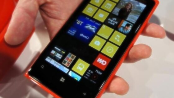 V drugi polovici naslednjega leta bo potekla podpora tako sistemu Windows Phone 7.5 kot Windows Phone 8.