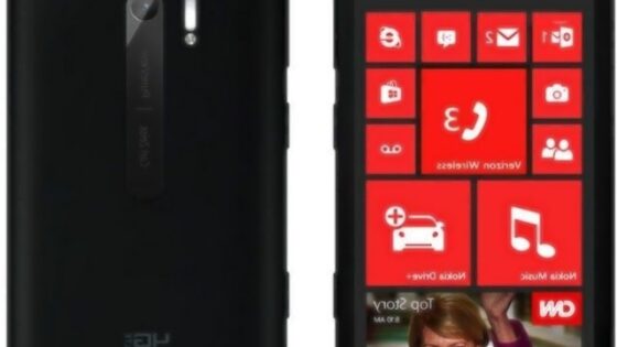 Prestižni mobilnik Nokia Lumia 928 naj bi bil naprodaj že v prvi polovici maja.