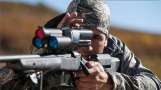 Z uporabo naprednega merilnega sistema Precision Guided Firearm (PGF) je lahko ostrostrelec vsak, ki zna vsaj pravilno držati puško v rokah.