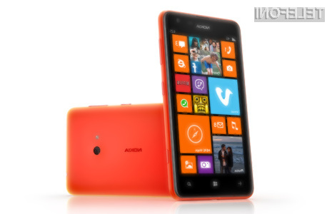 Gigantski mobilnik Nokia Lumia 625 navdušuje v vseh pogledih!