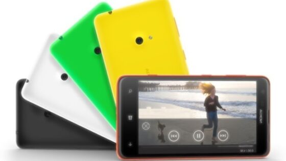 Pametni mobilni telefon Lumia 625 naj bi bil nova prodajna uspešnica podjetja Nokia!