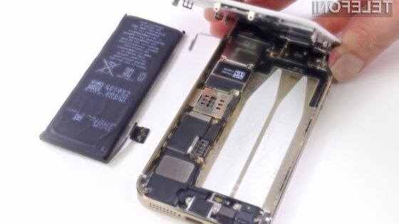 Zaradi težav v proizvodnji se baterije nekaterih mobilnikov iPhone 5S prehitro izpraznijo ali predolgo polnijo.