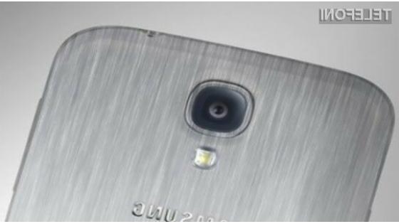 Kovinska različica pametnega mobilnega telefona Samsung Galaxy S5 naj bi bila nadvse odporna pred padci in udarci.