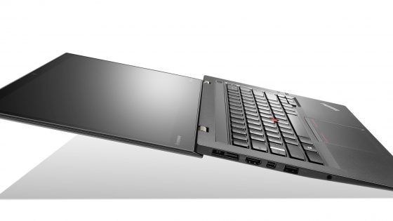 ThinkPad X1 Carbon Touch je najlažji 14-palčni ultraprenosnik na svetu