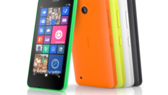 Pametni mobilni telefon Nokia Lumia 630 naj bi bil kot prvi predstavnik družine Lumia opremljen zgolj z navideznimi tipkami za navigacijo.