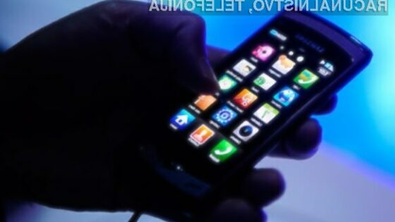 Svetovni dan pravic potrošnikov 2014: Uredimo pravice uporabnikov telefonov!