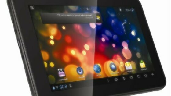 Najcenejša evropska tablica Crystal Audio Tab 72-2 naj bi v vse evropske države prispela že poleti.