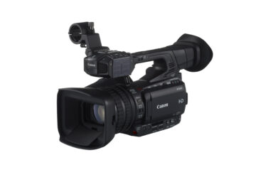 Canon je predstavil kompaktni kameri XF205 in XF200.