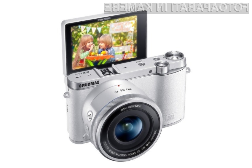 Samsung lastnikom fotoaparata NX 3000 obljublja izjemno kakovostne fotografije »selfie«.