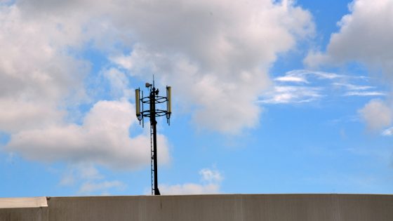 Telekom Slovenije prvi vključil prvi dve bazni postaji LTE/4G v radiofrekvenčnem pasu 800 MHz