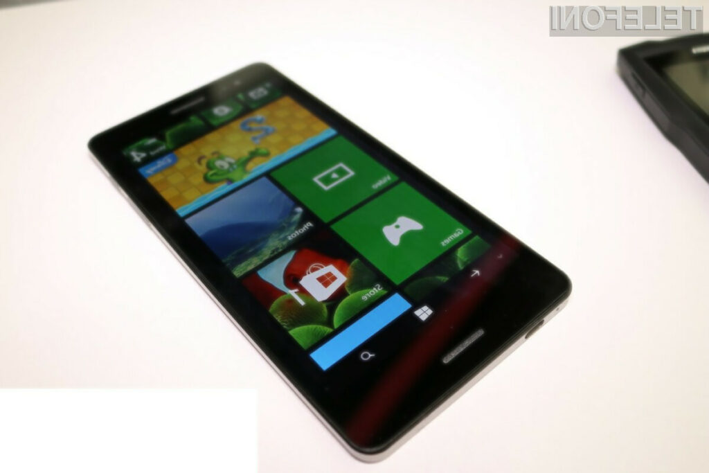 Večji zaslon se odlično prilega mobilnemu operacijskemu sistemu Windows Phone 8.1.