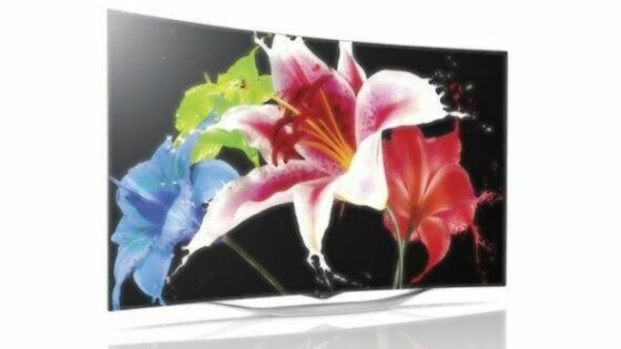 Ukrivljen televizor LG 55EC9300 za nižko maloprodajno ceno ponuja izjemno uporabniško izkušnjo!