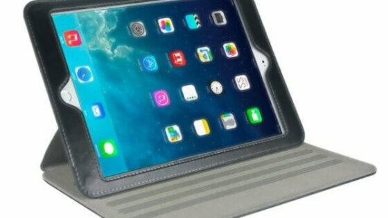 Bralnik prstnih odtisov na tablici iPad Air 2 bo predvsem olajšal prijavo v mobilno napravo.