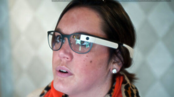 Googlova očala Glass je mogoče odslej uporabljati tudi v vlogi merilnika stresa.
