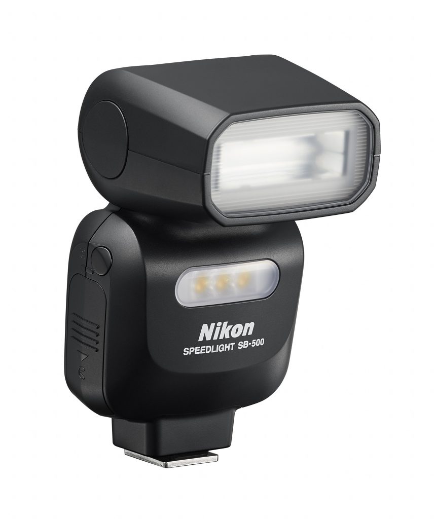 Nikon bliskavica z lučko LED za videografe