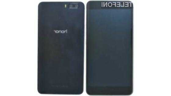 Glavni adut pametnega mobilnega telefona Huawei Honor 6 Plus bosta kar dva digitalna fotoaparata.