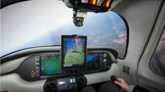 Novo različico programske opreme Xavion bo mogoče celo povezati neposredno z avtopilotom manjšega letala!