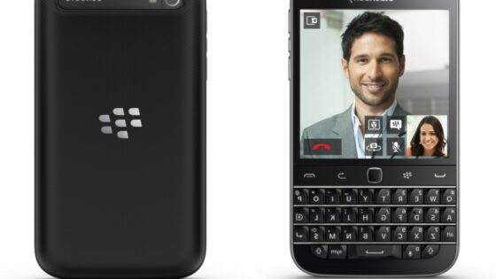 BlackBerry predstavil Classic