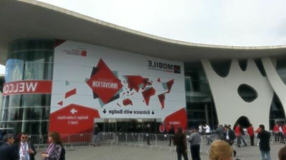 Mobile World Congress 2015: Sejem največjih mobilnih inovacij