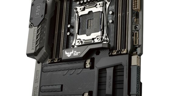 Osnovna plošča Asus TUF Sabertooth X99 nas zagotovo nikoli ne bo pustila na cedilu!