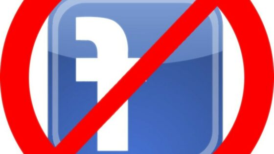Facebook naj bi grobo kršil zasebnost evropskih uporabnikov.