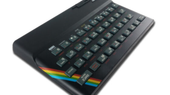 Tipkovnica ZX Spectrum podjetja Elite Systems bo na sodobnih napravah omogočala pravo igralno izkušnjo izpred nekaj desetletij.