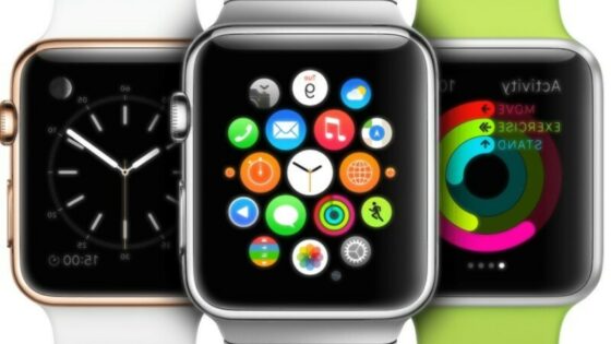Pametna ročna ura Apple Watch bo na prodajne police izbranih držav zašla 24. aprila.