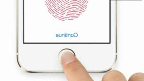 Če uporabljate bralnik prstnih odtisov Touch ID s posodobitvijo Applove naprave nekoliko počakajte!