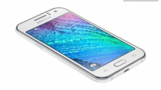 Mobilnik Samsung Galaxy J7 bo za relativno malo denarja ponujal veliko.
