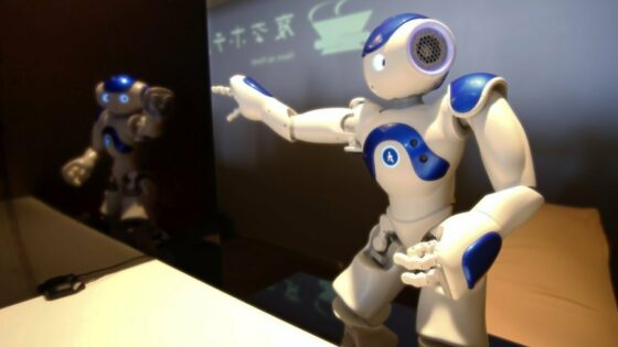 Hotel, kjer so zaposleni izključno roboti, prepričal goste!