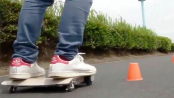 Osebno vozilo WalkCar vas bo takoj prevzelo.
