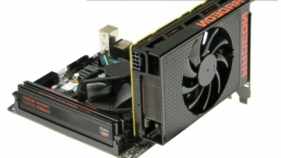 Miniaturni model grafične kartice AMD Radeon R9 igričarje zagotovo ne bo pustil na cedilu!