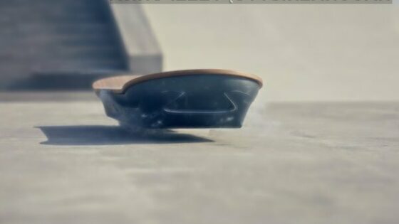 Plavajoča deska Lexus Hoverboard prepričala na polno!