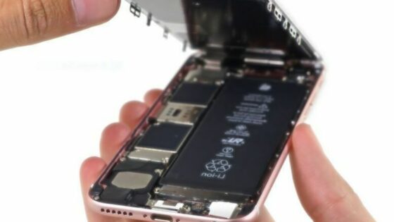 Pametni mobilni telefon Apple iPhone 6S je relativno enostavno popravljiv!