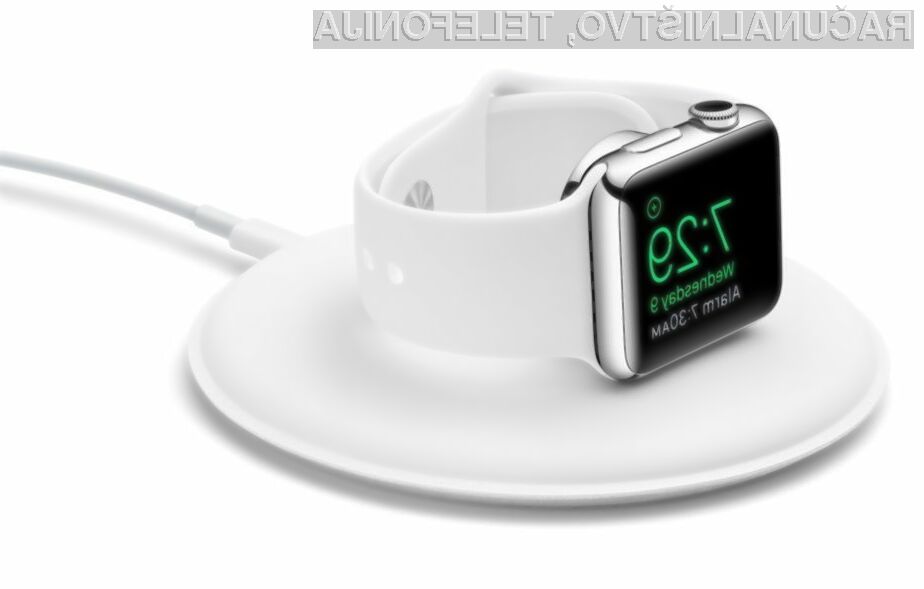 Podstavek Apple Dock za pametno ročno uro Watch je sila uporaben!
