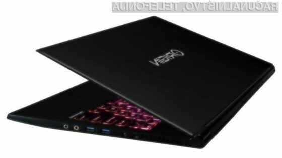 Prenosnik Origin EVO15-S je pisan na kožo igričarjem, ki veliko potujejo.