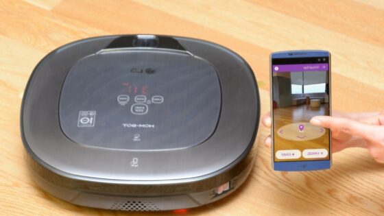 Robotski sesalnik, ki ga lahko upravljamo z mobilnim telefonom!