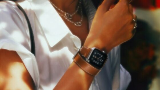 Ljubitelji nosljive elektronike od pametne ročne ure Apple Watch 2 pričakujejo veliko!