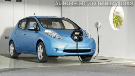 Električni avtomobil Nissan je padel na preizkusu varnosti.