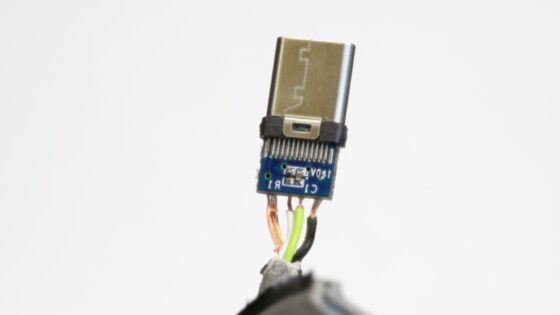 Slab kabel USB-C manj znanega proizvajalca vam lahko uniči napravo.