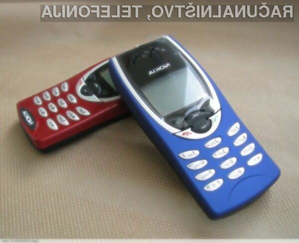 Mobilni telefon je bil leta 1999 vse prej kot nepogrešljiv.