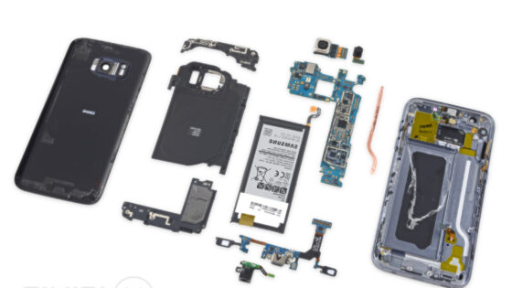 Novi Samsung Galaxy S7 si je prislužil slabo oceno z naslova popravljivosti.