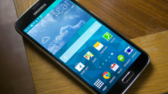 Samsung Galaxy S5 je končno prejel uradno posodobitev na Android 6.0!