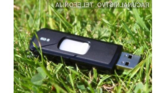 Nikoli ne priklapljajte neznanih ključev USB na svoj računalnik.