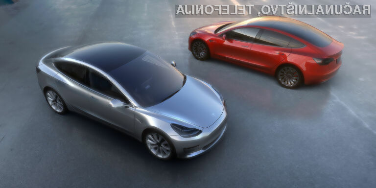 Prvi kupci bodo električni avtomobil Tesla Model 3 prejeli v začetku naslednjega leta.