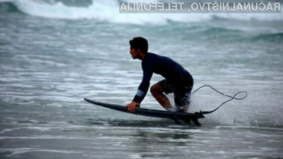 Pametna deska za surfanje Galaxy Surfboard podjetja Samsung žal ni naletela na pozitivne kritike s strani ljubiteljev deskanja in tehnologije!