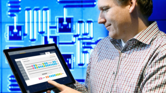 Podjetje IBM je prvo, ki je kvantno računalništvo ponudilo kot oblačno storitev.