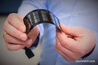 Inovativni izdelek iz perovskita, ki omogoča izdelavo fleksibilnih solarnih panelov.